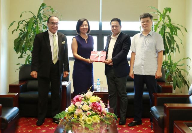 Chủ tịch VATM tiếp xã giao đại diện Tập đoàn MITRE